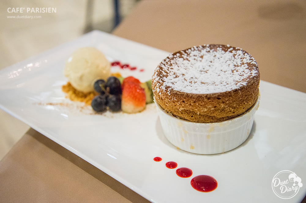 cafe parisien,ร้านอาหารอร่อย,ร้านอร่อย,กรุงเทพ,ชิดลม,วิทยุ,review,รีวิว,pantip,bangkok,อาหารฝรั่งเศส,ร้านน่ารัก,ร้านอร่อย สุขุมวิท,ร้านอร่อย bts