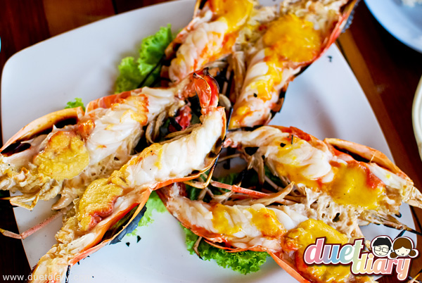 กุ้งเผา,กุ้งแม่น้ำ,กุ้งสด,กุ้งตัวใหญ่,อาหารทะเล,ซีฟู้ด,อยุธยา,เรือนไทย