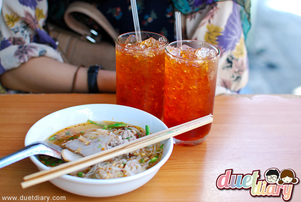 ก๋วยเตี๋ยว,ร้านอร่อย,บางลำพู,วัดสังเวช,ถนนพระอาทิตย์,สุโขทัย,อร่อย,ของอร่อย,สมทรงโภชนา,ไม่แพง,อาหารไทย,ก๋วยเตี๋ยวสุโขทัย วัดสังเวช