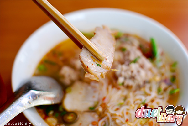 ก๋วยเตี๋ยว,ร้านอร่อย,บางลำพู,วัดสังเวช,ถนนพระอาทิตย์,สุโขทัย,อร่อย,ของอร่อย,สมทรงโภชนา,ไม่แพง,อาหารไทย,ก๋วยเตี๋ยวสุโขทัย วัดสังเวช