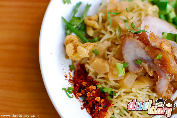 ก๋วยเตี๋ยว,ร้านอร่อย,บางลำพู,วัดสังเวช,ถนนพระอาทิตย์,สุโขทัย,อร่อย,ของอร่อย,สมทรงโภชนา,ไม่แพง,อาหารไทย,ก๋วยเตี๋ยวสุโขทัย วัดสังเวช