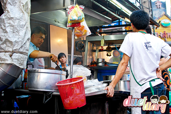 ร้านอร่อย,เยาวราช,ราดหน้า,ก๋วยจั๊บ,ร้านอาหาร,ของอร่อย