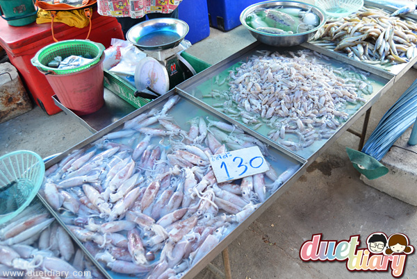 ตลาดนัด,หาดวอนนภา,ชลบุรี,สะพานปลา,อาหารทะเล,ร้านอร่อย,บางแสน