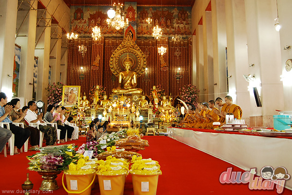 บางลำพู,วัดชนะสงคราม,ขนมเบื้อง,ร้านอร่อย,แม่ประภา,ร้านแนะนำ,ไหว้พระ,ไหว้พระ 9 วัด,เที่ยวกรุงเทพ,ลูกชิ้นปิ้ง,อร่อย